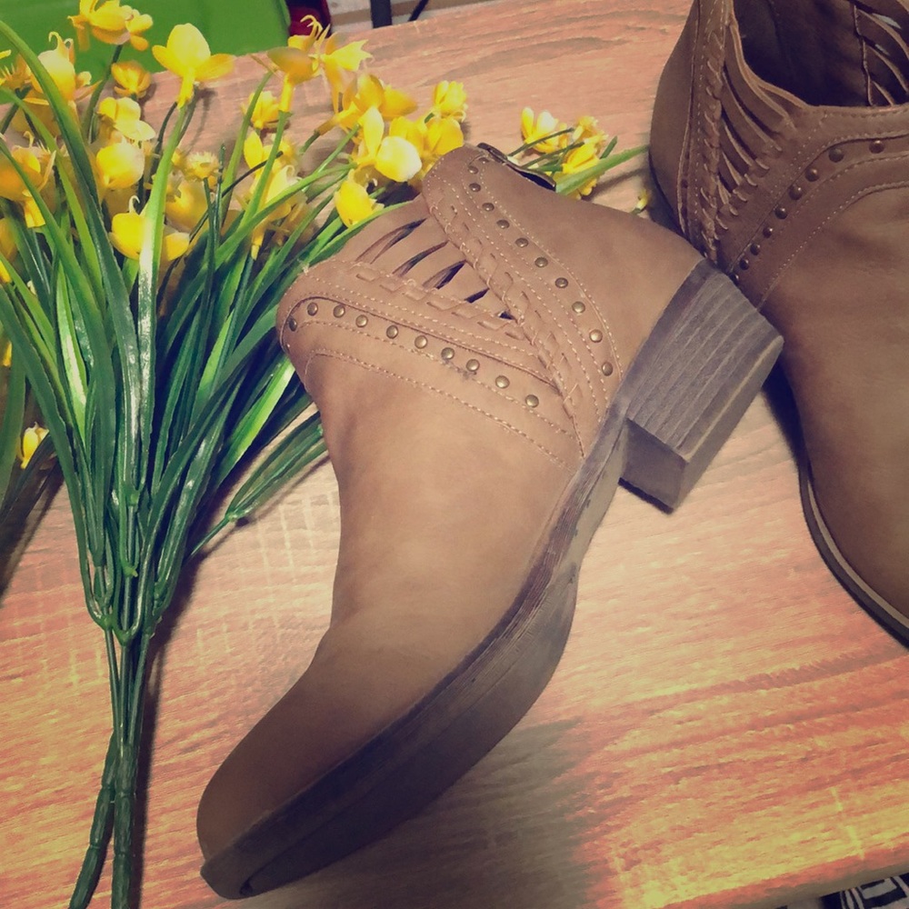 ▪️Maurices Ankle Boots